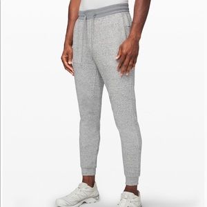 lululemon At Ease Jogger - Large